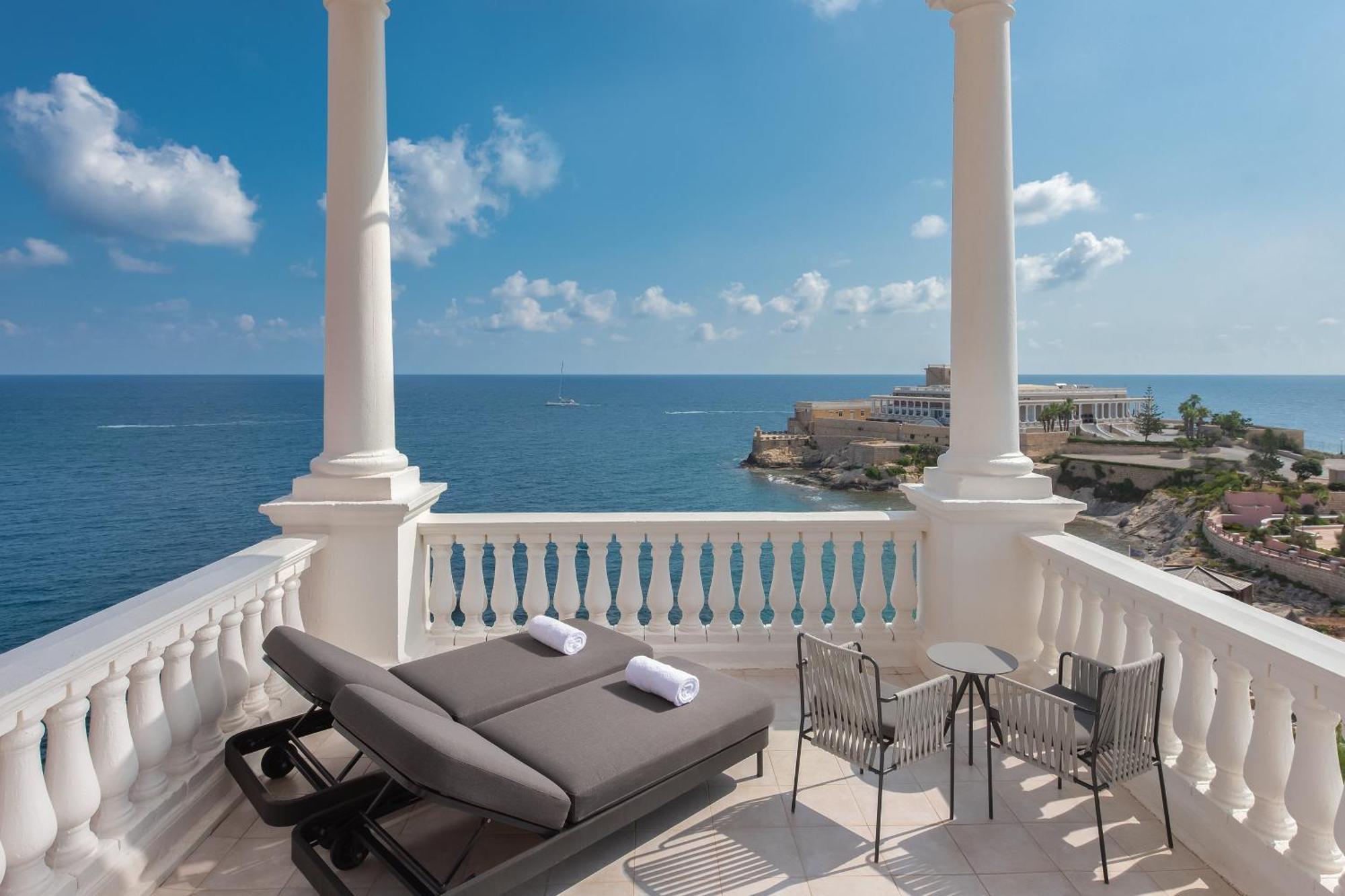 The Westin Dragonara Resort, Malta St. Julian's Exterior foto View from the hotel