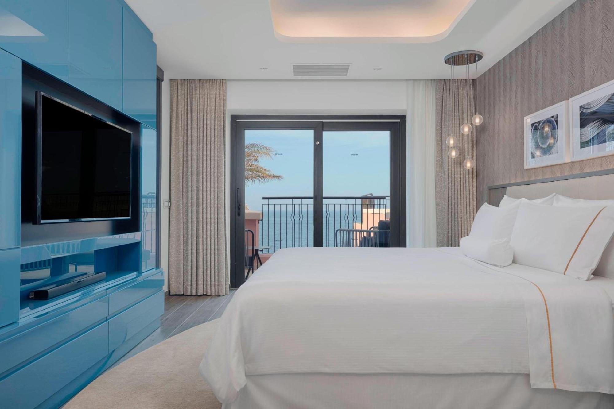 The Westin Dragonara Resort, Malta St. Julian's Exterior foto A bedroom at the W South Beach