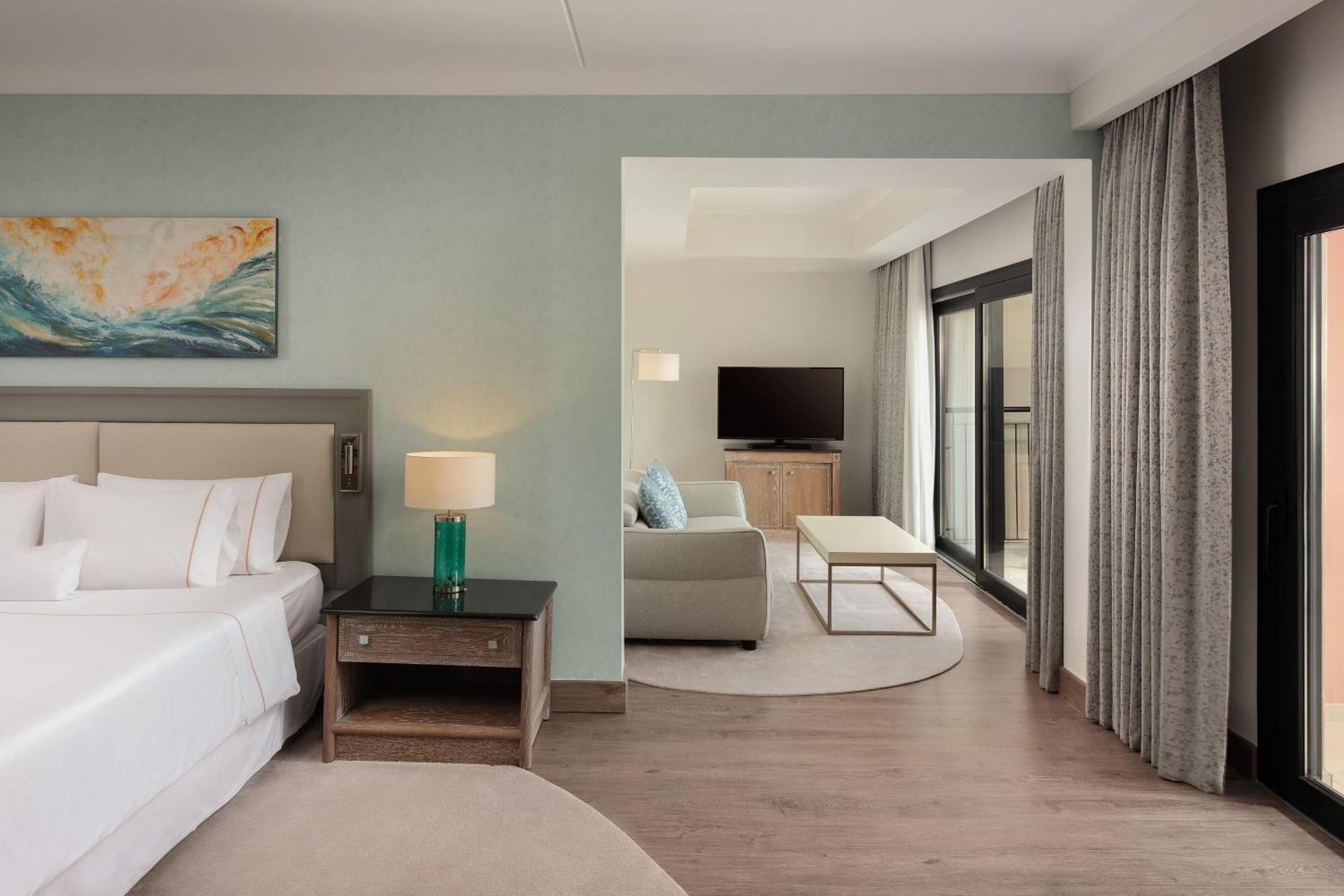 The Westin Dragonara Resort, Malta St. Julian's Exterior foto Suite